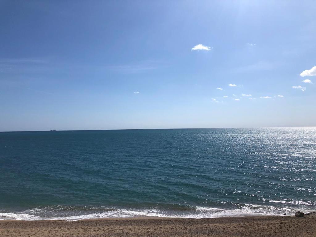 Studio Face A La Mer... 塞特港 外观 照片